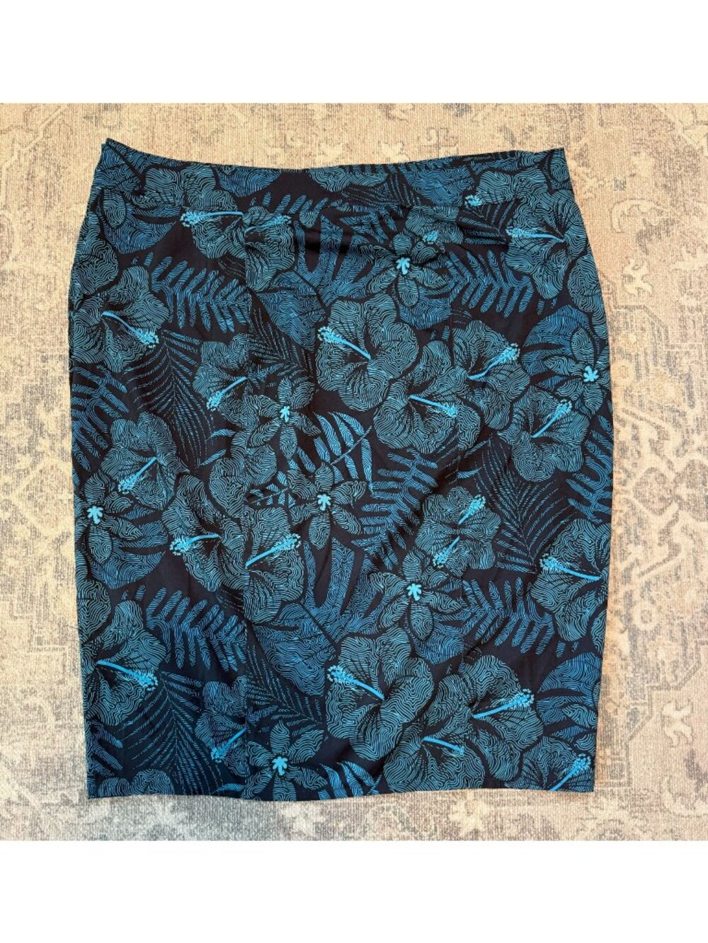 Ripskirt Hawaii Blue Floral Wrap Skirt Length 3 Size 2XL Adjustable Waist Beachy